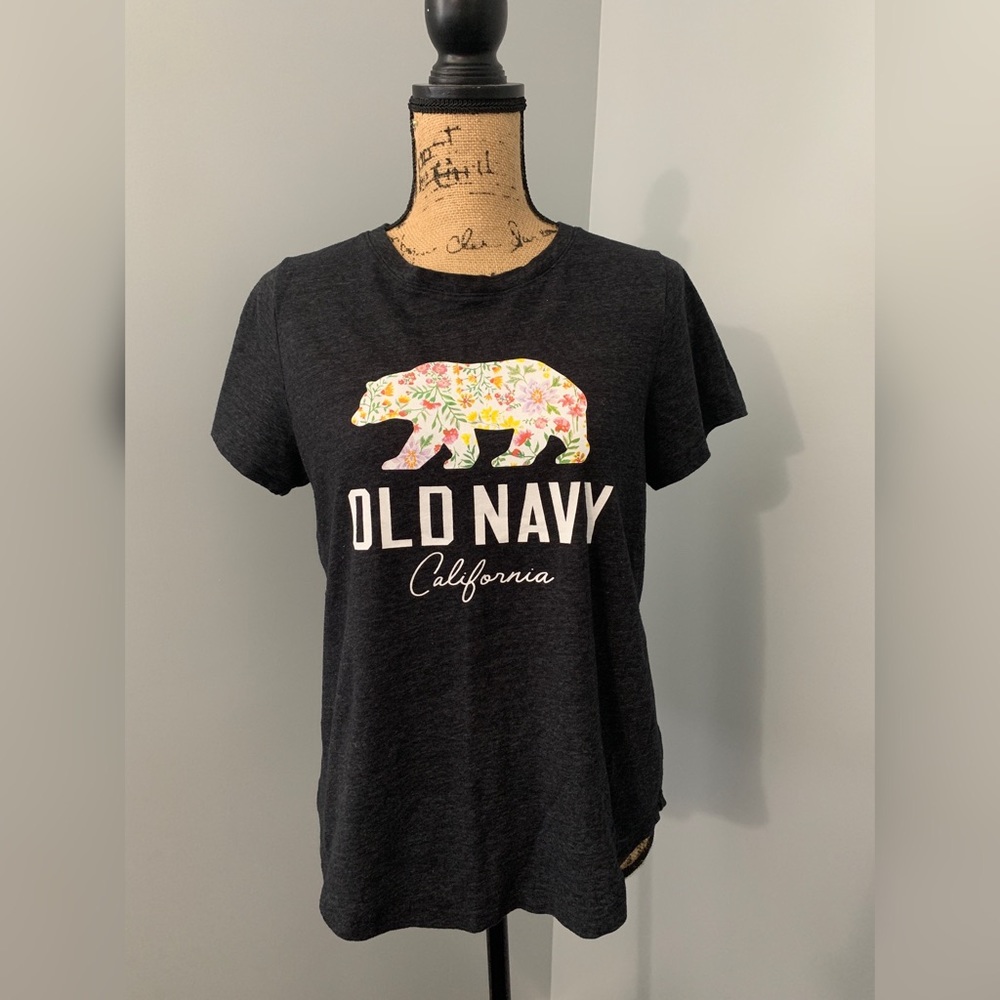 Short sleeve tee